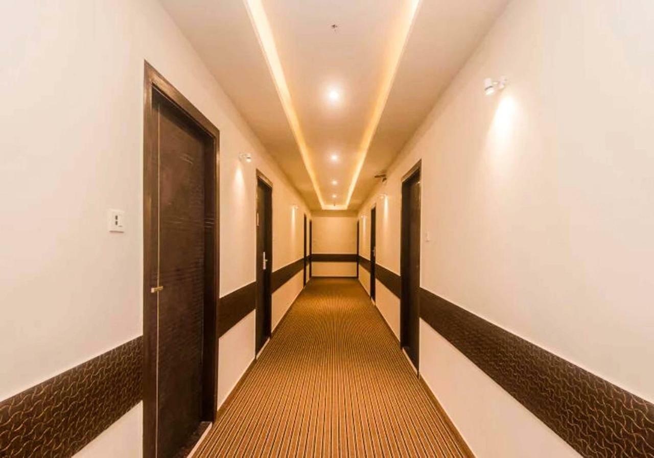Hotel Bkc Garden - Near Us Embassy Bkc มุมไบ ภายนอก รูปภาพ